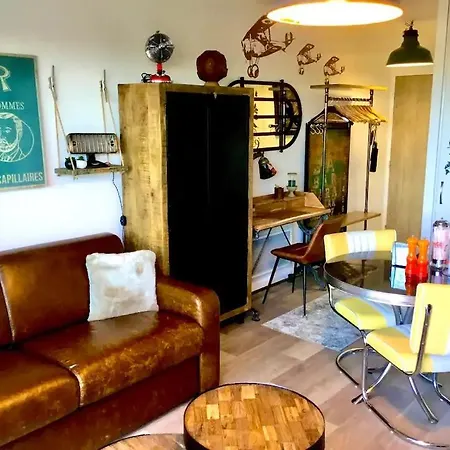 Neuf,vintage,terrasse,wifi ,excellence Face Apartment