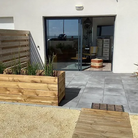 Neuf,vintage,terrasse,wifi ,excellence Face Apartment